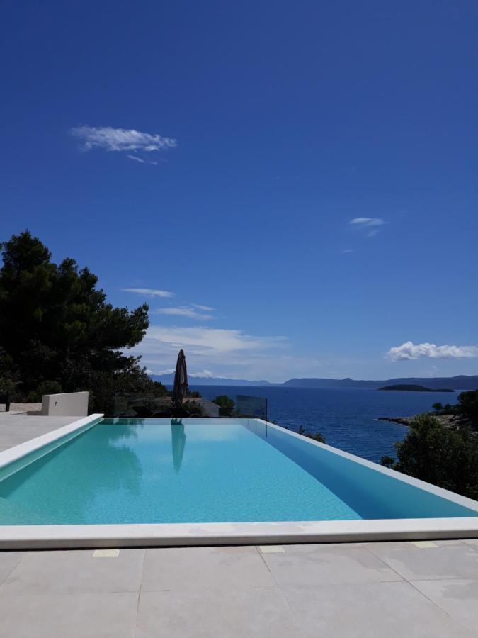 Holiday Hvar Vrbanj Kültér fotó
