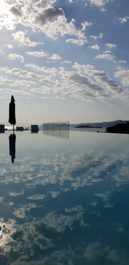 Holiday Hvar Vrbanj Kültér fotó