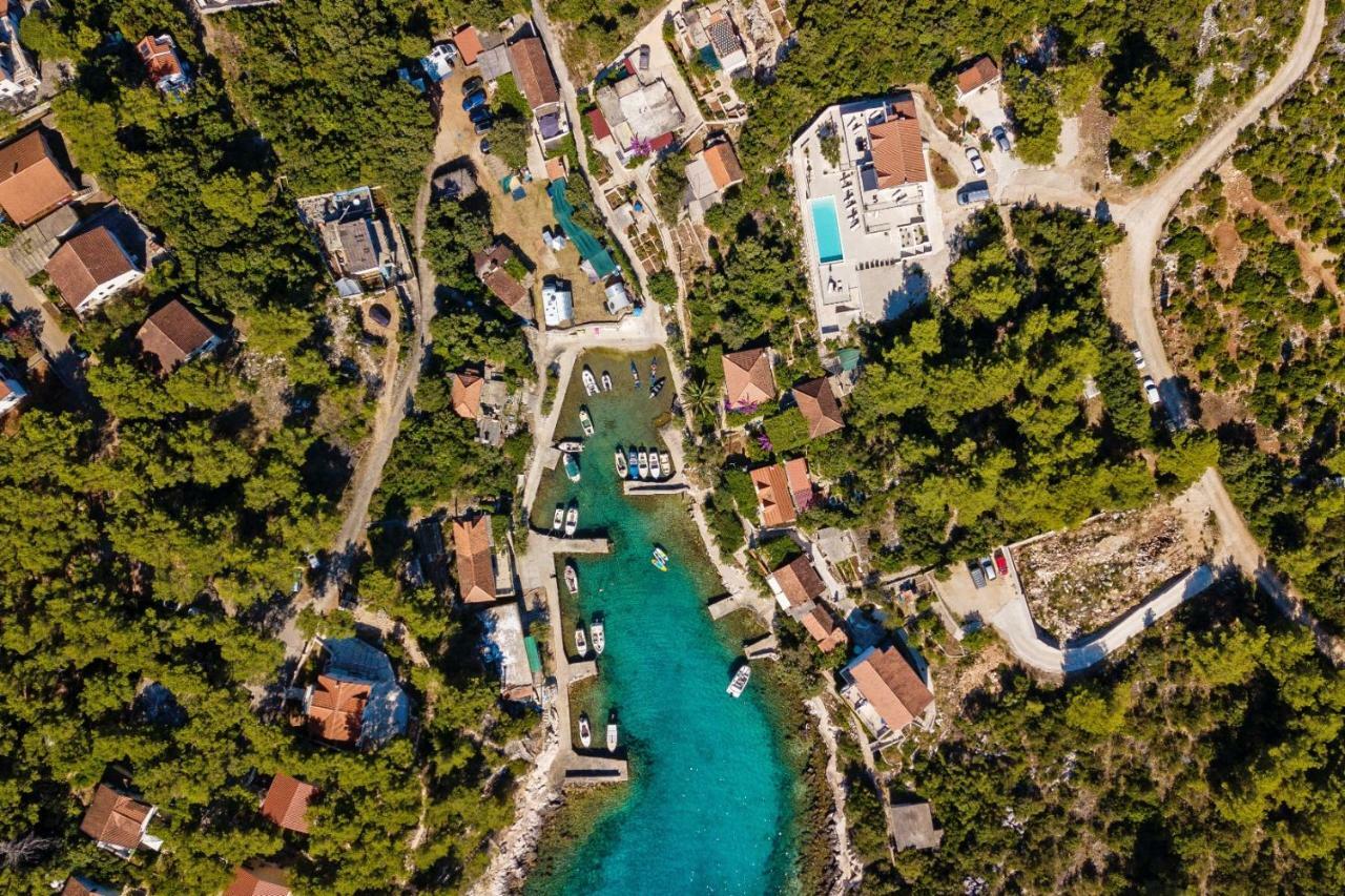 Holiday Hvar Vrbanj Kültér fotó