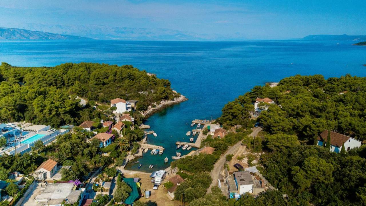 Holiday Hvar Vrbanj Kültér fotó